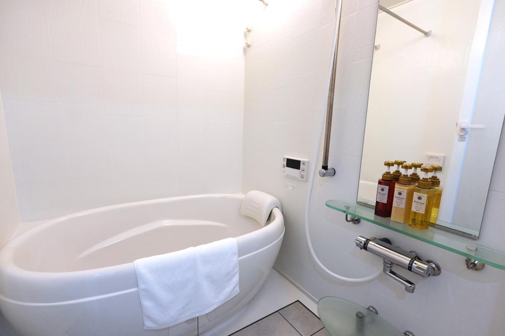 Dotonbori Royal II Apartment โอซาก้า ภายนอก รูปภาพ